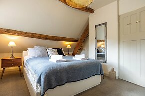 Beautiful Cottage in the Cotswolds