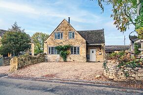 Beautiful Cottage in the Cotswolds