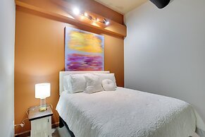 Ultimate Convenience: Historic Dtwn Marshall Apt!