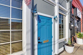 Steps to Restaurants & Shops! Dtwn Marshall Apt