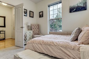 1 Mi to Dtwn Cincinnati: Spacious Townhome w/ Deck