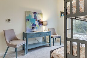 1 Mi to Dtwn Cincinnati: Spacious Townhome w/ Deck