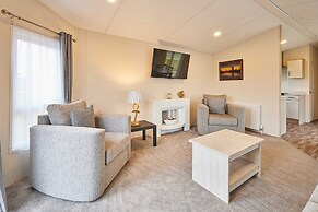 Host Stay Deer View Lodge