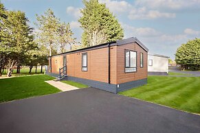 Host Stay Hideaway Retreat