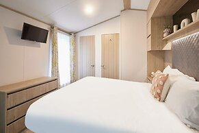 Host Stay Wag Tail Lodge