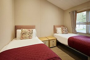 Host Stay Kinship Lodge