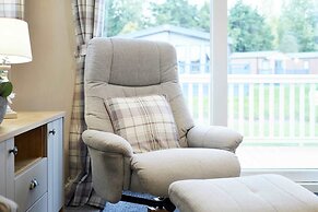 Host Stay Kinship Lodge