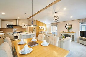 Host Stay Luna Lodge
