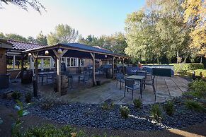 Host Stay Luna Lodge