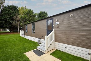 Host Stay Lucas Lodge