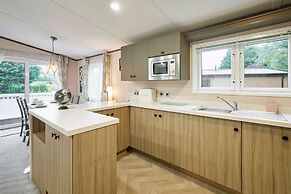 Host Stay Gleneagles Lodge