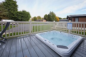 Host Stay Gleneagles Lodge