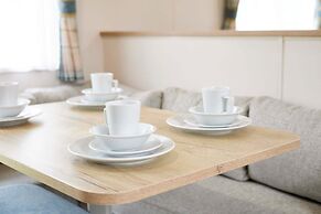 Host Stay Squirrel Lodge