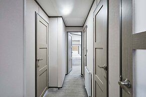 Host Stay Brackencroft Lodge