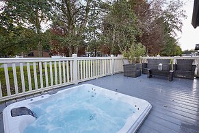 Host Stay Foxglove Lodge