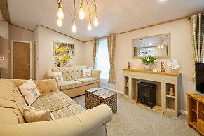 Host Stay Foxglove Lodge