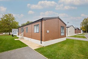 Host Stay Bluebell Lodge