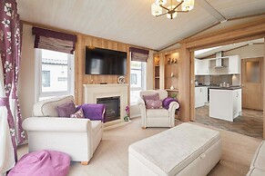 Host Stay Lakeview Winter