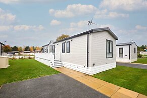 Host Stay Lakeview Winter