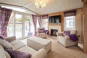 Host Stay Lakeview Winter