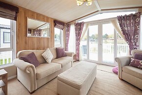 Host Stay Lakeview Winter