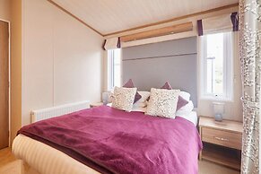 Host Stay Lakeview Winter