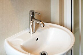 Host Stay Brooksbank Lodge