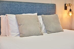 Host Stay Bridgewater Lodge