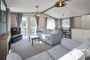 Host Stay Bridgewater Lodge