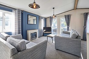 Host Stay Bridgewater Lodge