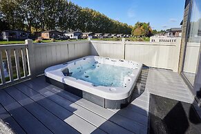 Host Stay Bridgewater Lodge