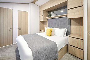 Host Stay Fir Tree Lodge