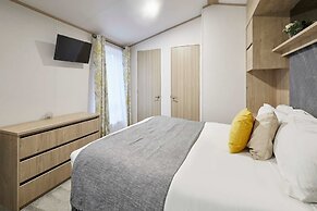 Host Stay Fir Tree Lodge