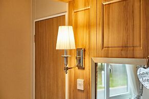 Host Stay Baker s Lodge
