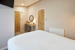 Host Stay The White Rose Lodge