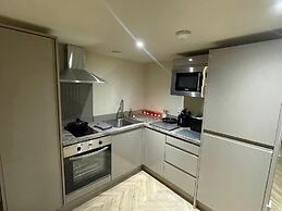 Chic Apartment on The Headrow, Leeds