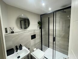 Leeds City Centre Chic Apartment