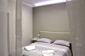 Le Mirage Boutique II