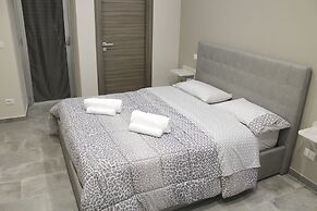 Le Mirage Boutique II