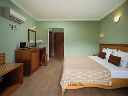 Odile Hotel Çıralı