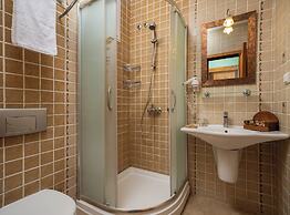Odile Hotel Çıralı