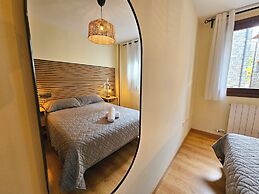 Apartamentos Escarrilla Suites 3000