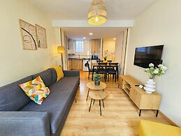 Apartamentos Escarrilla Suites 3000