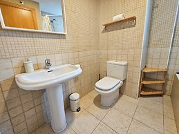 Apartamentos Escarrilla Suites 3000