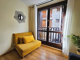 Apartamentos Escarrilla Suites 3000