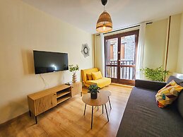 Apartamentos Escarrilla Suites 3000