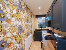 Blackburn Heights Apartment