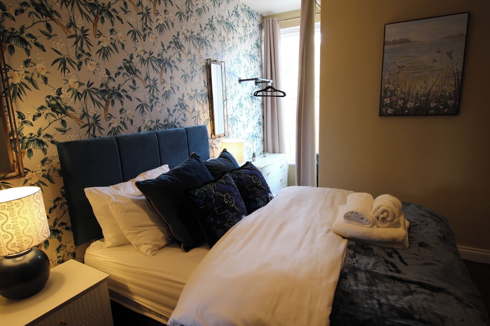 Blackburn Heights Apartment