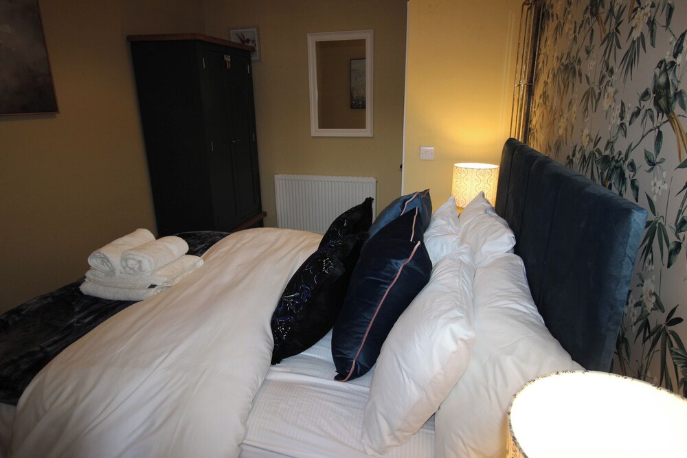 Blackburn Heights Apartment
