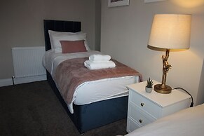 Blackburn Heights Apartment